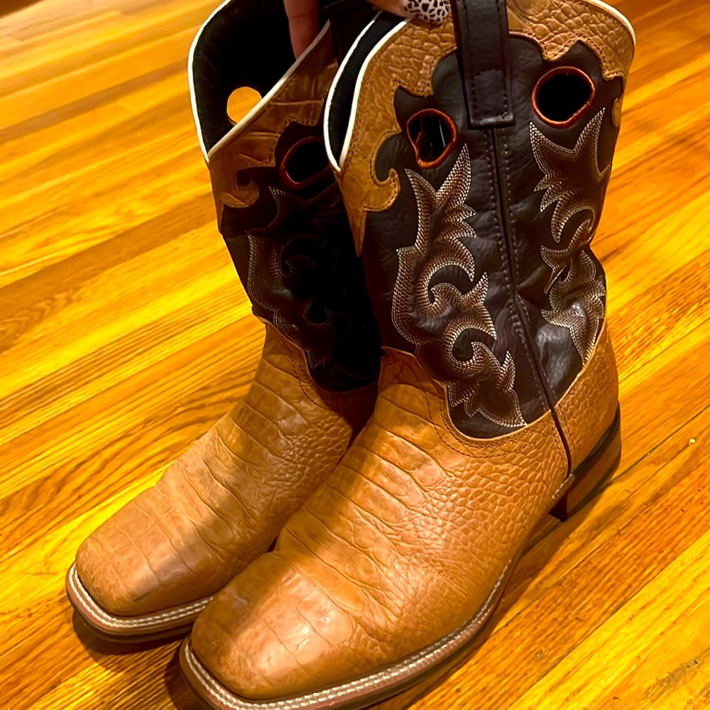Men’s Laredo boots size 11EW